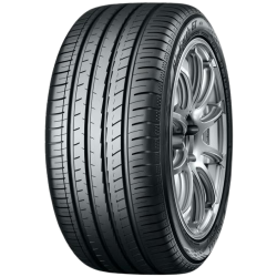YOKOHAMA BluEarth-GT AE51 225/40 R18 92W