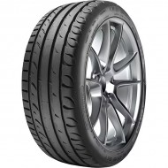 TAURUS ULTRA HIGH PERFORMANCE XL 215/55 R17 98W